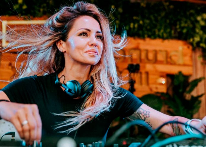 Foto: Deborah De Luca y su nuevo éxito /cortesía