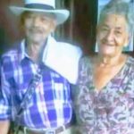 Hasta la muerte: Abuelitos fallecen al mismo tiempo tras 65 años de matrimonio Pareja muere al mismo tiempo después de 65 años de matrimonio