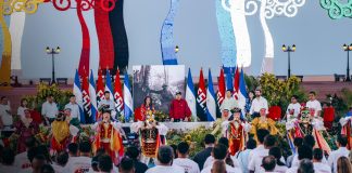 Foto: Presidente Daniel Ortega y Vicepresidenta Rosario Murllo, en acto de entrega de 250 nuevos buses chinos a Nicaragua / TN8