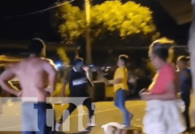 Foto: Pleito de dos hombres por unos celos en fiesta patronal de Teustepe, Boaco / TN8