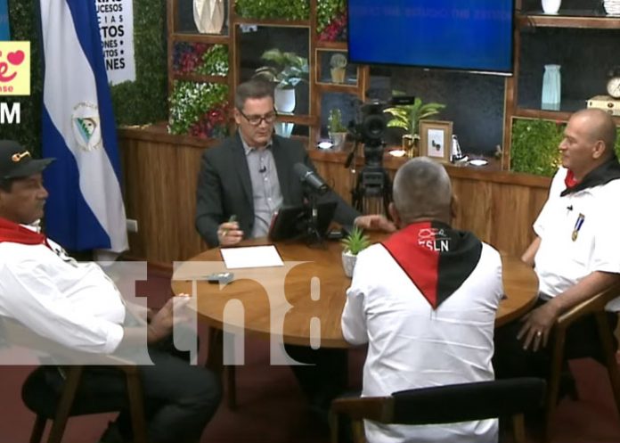 Foto: Máxima condecoración en Nicaragua para batallón que derrocó avión que abastecía de armas a la Contra en Nicaragua / TN8 Foto: Máxima condecoración en Nicaragua para batallón que derrocó avión que abastecía de armas a la Contra en Nicaragua / TN8