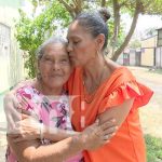 «Mi suegra me dio lo que me negó mi mamá»: Historia de premios con Crónica TN8 Foto: Premios a las madres con Crónica TN8