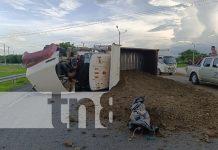 Foto: Accidente de tránsito con góndola en Villa Sol, Managua / TN8