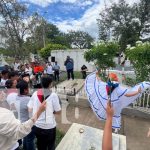 Foto: Homenaje a Lidia Saavedra, madre del Comandante Daniel Ortega / TN8