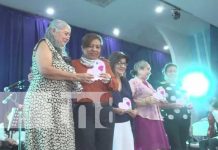 Madres trabajadoras de Estelí reciben homenaje con concierto cultural Foto: Concierto para celebrar a las madres en Estelí / TN8