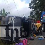 Dos lesionados tras vuelco de camioneta en comunidad en Jinotega Foto: Dos lesionados tras vuelco de camioneta en comunidad en Jinotega/ TN8