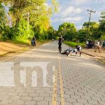 Giro indebido en u por parte de motorizado, provoca colisión de motocicletas en Jalapa Foto: Giro indebido en u por parte de motorizado, provoca colisión de motocicletas en Jalapa/TN8