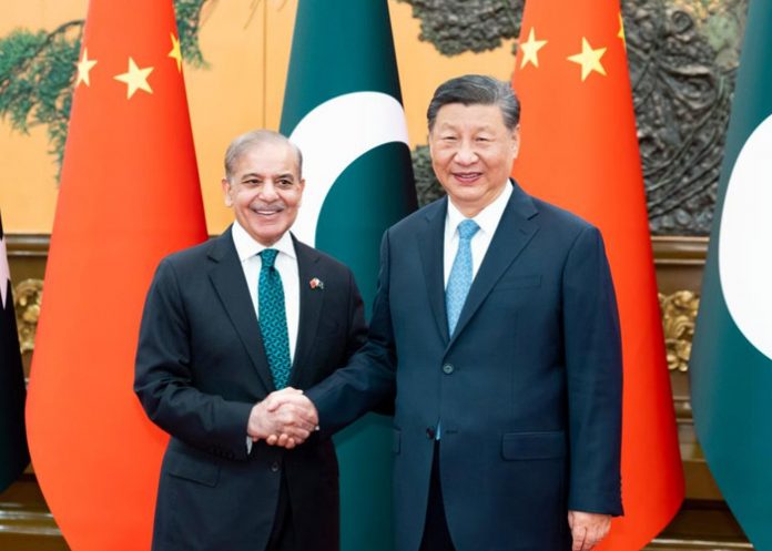 Foto:Xi y el Primer Ministro de Pakistán refuerzan lazos en histórica reunión bilateral/Cortesía Xi y el Primer Ministro de Pakistán refuerzan lazos en histórica reunión bilateral