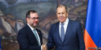 Venezuela y Rusia firman acuerdo