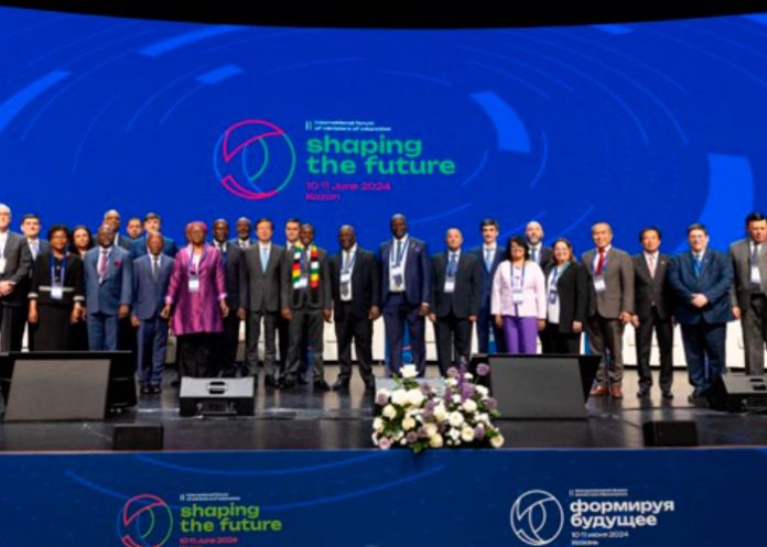 1 Foto: Más de 20 Ministros de Educación presentes en el foro internacional “Formando el Futuro” /cortesía