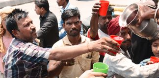 Foto: Tragedia en India: Más de 50 muertos por ola de calor en tres días / Cortesía