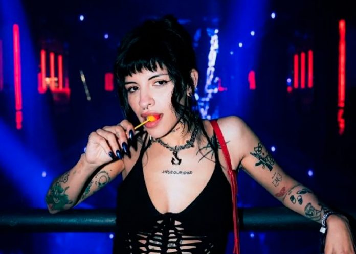 Foto: ¿Tan rápido? Cazzu fue vista de fiesta tras ruptura con Nodal / Cortesía