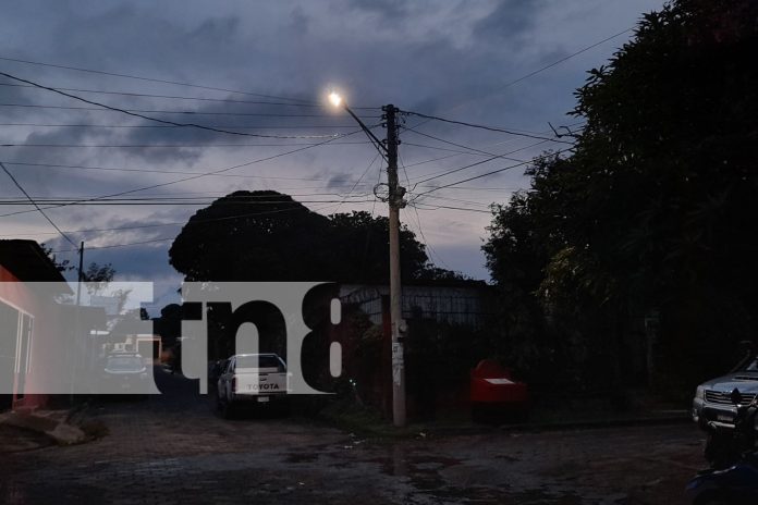 1 Reparación de luminarias en Nandaime beneficia a 250 familias