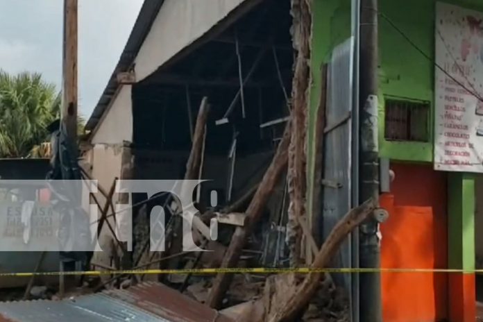 Foto: Milagroso escape de trabajadores en derrumbe de Jinotepe, Carazo/TN8