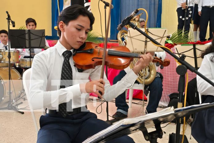 1 Foto: Concierto departamental de orquestas sinfónicas y coro Rubén Darío en Juigalpa/TN8