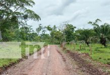 Autoridades Regionales entregan proyecto de camino en Prinzapolka