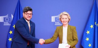 Representante de Nicaragua entrega Cartas Credenciales ante Comisión Europea 