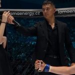 Luchador recibe un ‘NO’ al proponer matrimonio tras perder combate Foto: Luchador queda humillado en público /cortesía