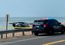 Terror en EE.UU.: Desalmado padre intenta ahogar a sus dos pequeños en el mar Padre intenta ahogar en el mar a sus dos hijos