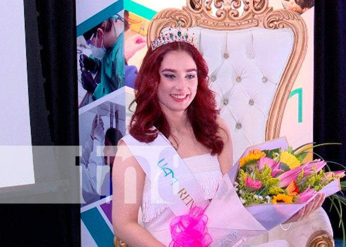 Foto: Coronan a la reina de la madre tierra de la Universidad Americana/ TN8 Foto: Coronan a la reina de la madre tierra de la Universidad Americana/ TN8