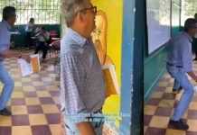 Profesor se viraliza al entrar a su clase ‘moviendo el bote’ a todo ritmo Foto: Profesor se viraliza en redes /cortesía