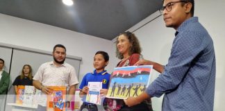 Foto: Homenaje al general Augusto C. Sandino /TN8