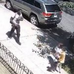 Descarado se aprovecha de niños solos y les roba su dinero en Nueva York Foto: Hombre asalta a niños en Nueva York /Cortesía