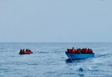 Tragedia en el Mediterráneo: encuentran a 10 migrantes muertos en un barco Foto: Hallan 10 migrantes muertos en barcaza en el Mediterráneo central/Cortesía