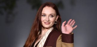 Sophie Turner es captada usando un anillo de compromiso