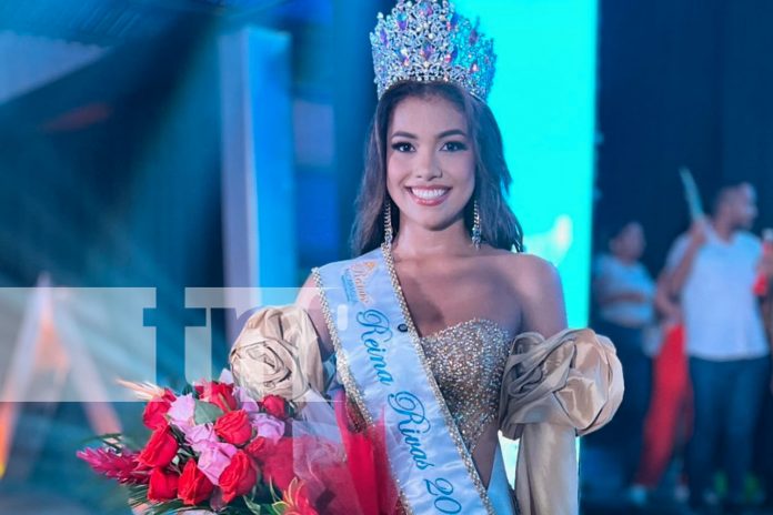 Foto: Rivas alza la corona de Reina Nicaragua 2024 /TN8
