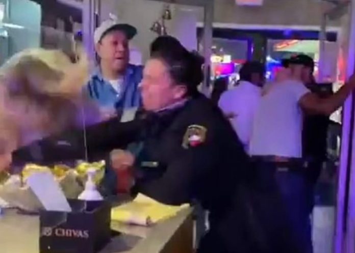 Foto: Tremendo show armó en restaurante /cortesía Foto: Tremendo show armó en restaurante /cortesía