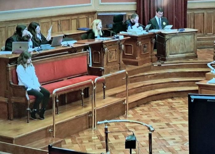 Condenan a mujer que mató a su hija en Barcelona Condenan a mujer que mató a su hija en Barcelonaa