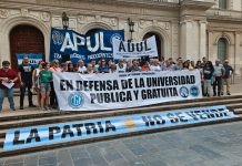 Profesores de Argentina continúan en huelga por aumento salarial Foto: Docentes protestan en Argentina /cortesía