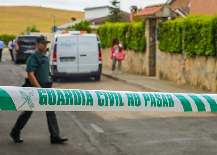 Foto: Una mujer de España mata a cuchilladas a su padre /Cortesía Foto: Una mujer de España mata a cuchilladas a su padre /Cortesía