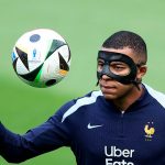Kylián Mbappé se está adaptando a su máscara kylian, mbappé, francia, futbol,
