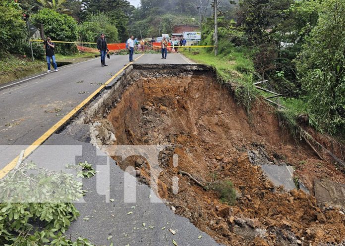 Foto: Colapso de un tramo carretero en trayecto Jinotega-Matagalpa / TN8 Foto: Colapso de un tramo carretero en trayecto Jinotega-Matagalpa / TN8