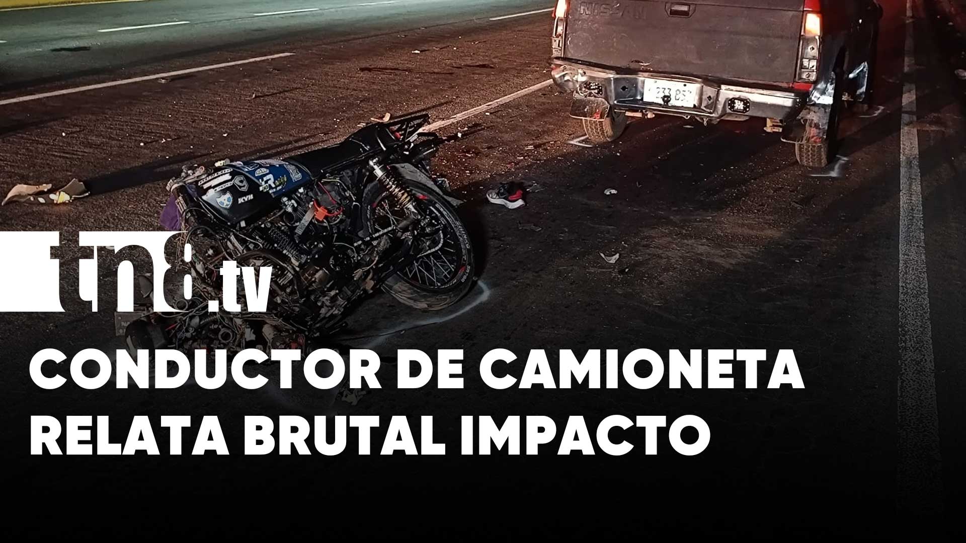 Motociclista entre la vida y la muerte tras chocar contra una camioneta ...