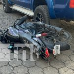 Iba ebrio y chocó a dos motociclistas en Juigalpa, Chontales Foto: Aparatoso accidente de tránsito en Juigalpa, Chontales / TN8