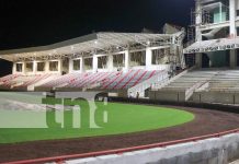 Foto: Estadio de béisbol en León / TN8