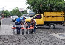 Foto: Choque de camioneta con moto en Managua / TN8
