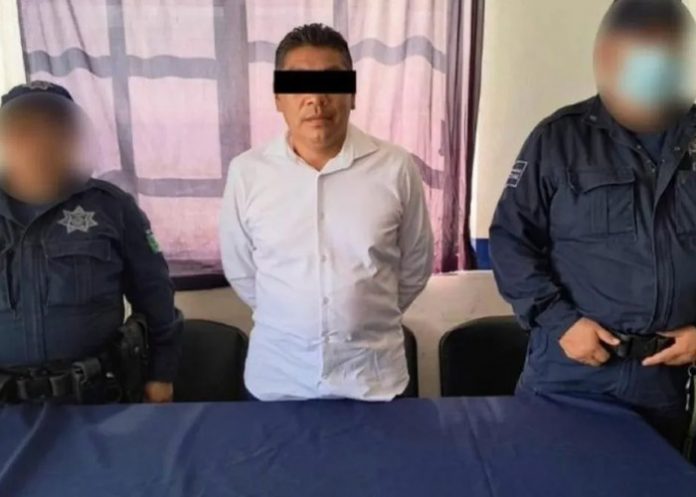 Foto: Tomaba fotos íntimas a sus alumnas en México /Cortesía