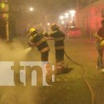Foto: Moto agarra fuego de manera repentina en una calle de Masaya / TN8