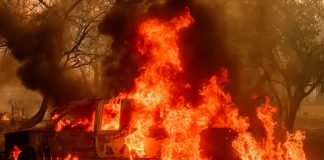 Miles de personas son evacuadas en California