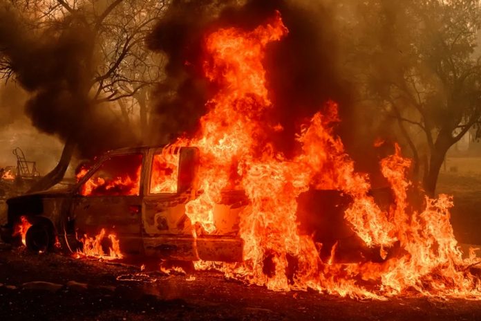 Foto: Miles de personas son evacuadas en California /Cortesía Miles de personas son evacuadas en California