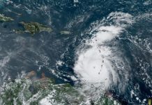 Activan toque de queda en Jamaica tras el ingreso de Beryl Foto: Huracán Beryl amenaza a Jamaica /cortesía