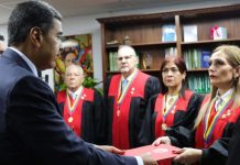 Presidente de Venezuela presenta recurso de amparo ante la sala Electoral del TSJ Foto: Presidente de Venezuela renueva mandato /cortesía