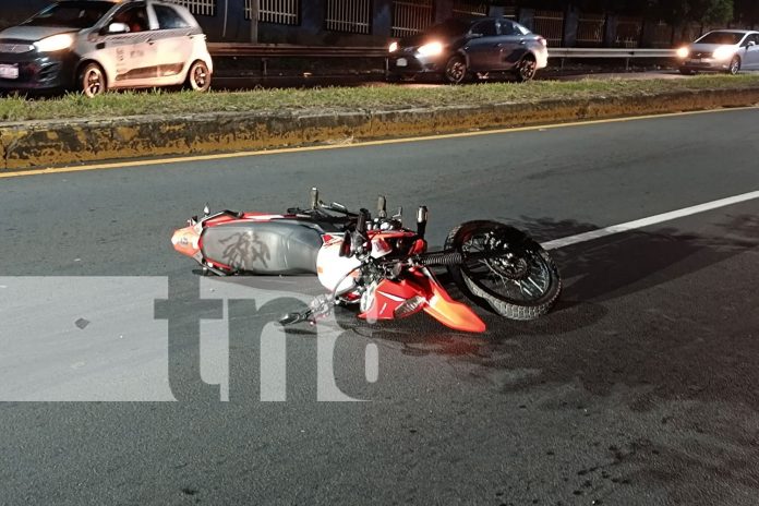 Foto: Mujer pierde pierna tras Impacto de motocicleta en Carretera a Masaya/TN8