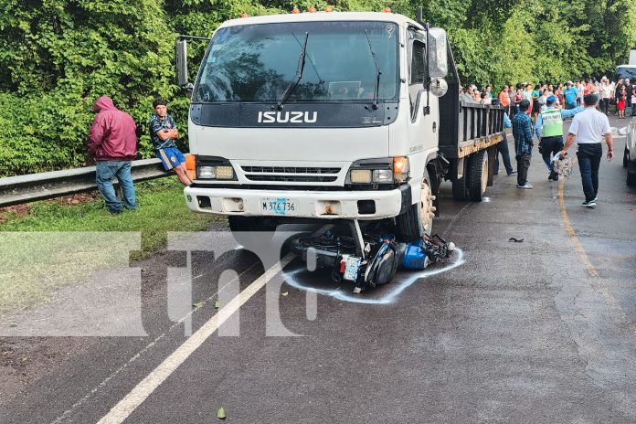 Foto: Motociclista muere en colisión con camioneta en Jinotega/TN8