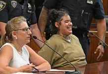 Se presenta sonriente al juicio tras matar a una joven de 22 años en Nueva York Se ríe durante una vista judicial en Nueva York