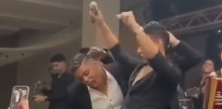 Foto: Sujeto le muerde la "paloma" a cantante en pleno concierto / Cortesía